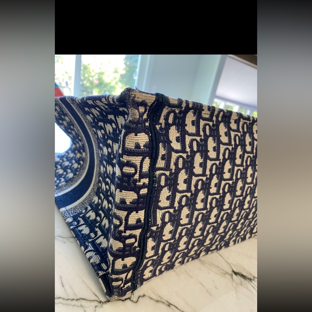 Lightly used large size Christian Dior Tote with dust bag - Picture 16 of 16